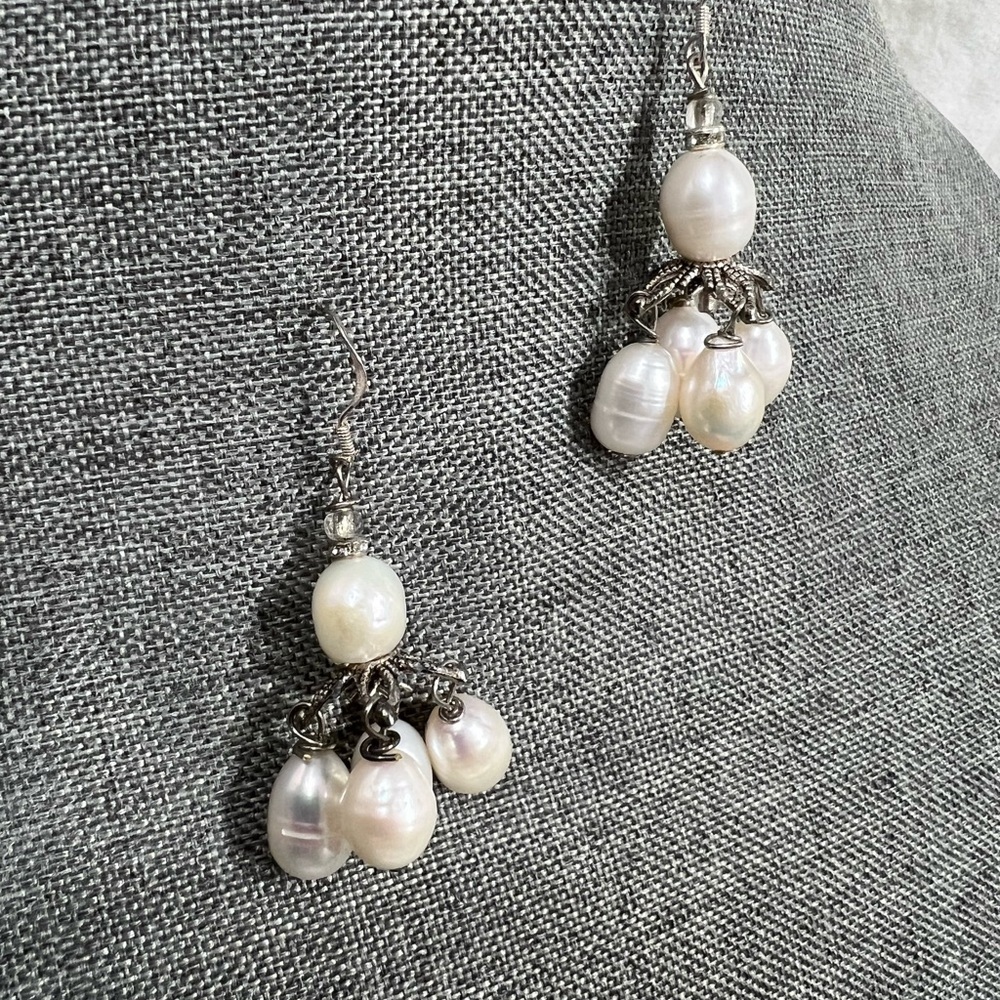 Fresh Water Pearls with Silver Plated Findings and Stainless Ear Hooks☑️